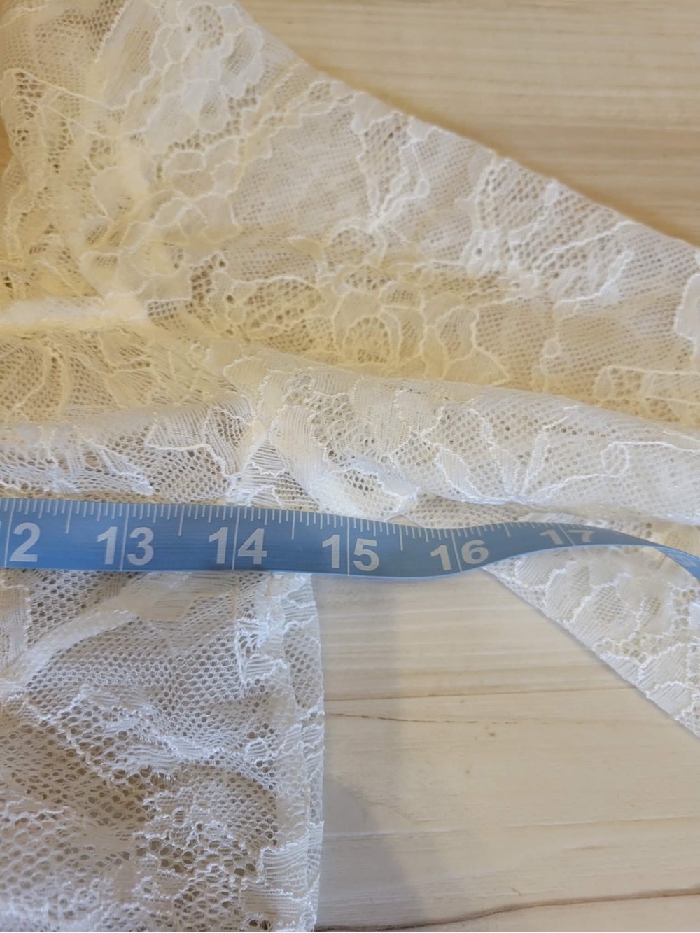 Lace Tie-Front Robe - Picture 6 of 6
